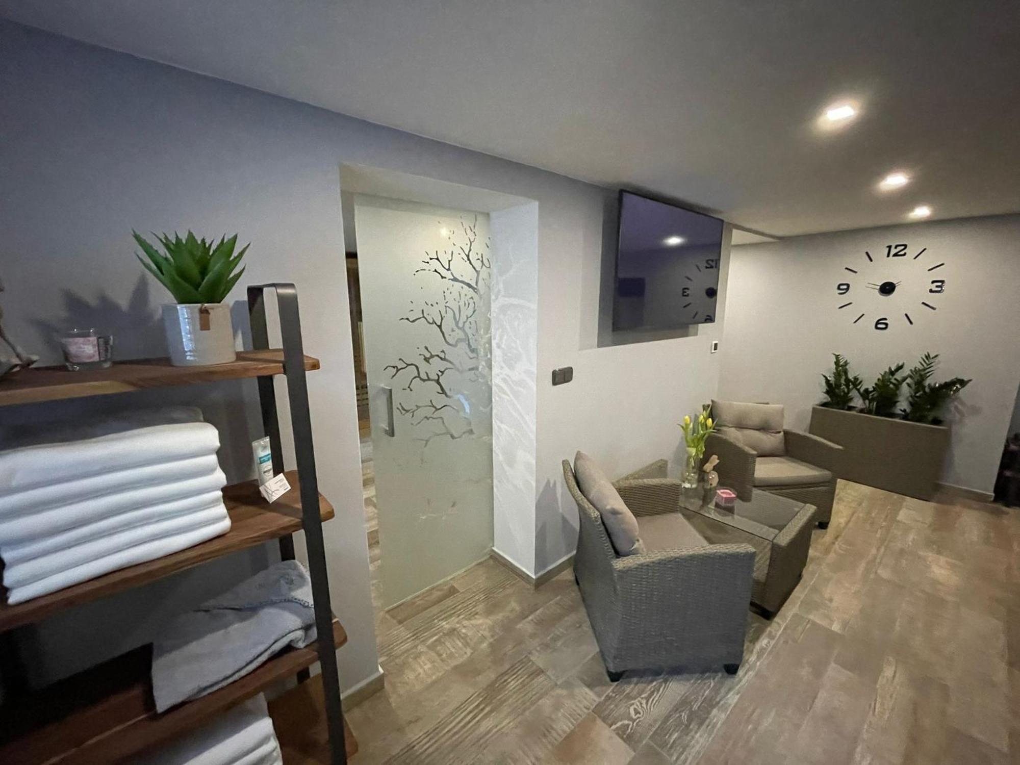 Apartmany Klicperka 리베레츠 외부 사진